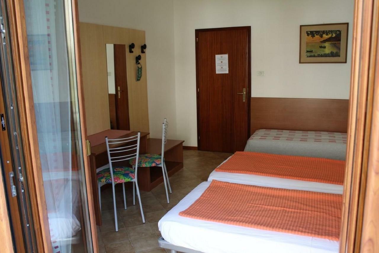 Villa Marina Torbole Sul Garda Exterior photo